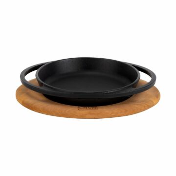 Lava Döküm Yuvarlak Sahan Döküm Demir Yekpare Çift Kulplu Kayın Servis Ahşabı Çap(Ø)20cm.